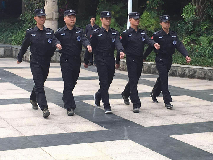 �L(zh��ng)�ڰ�����������